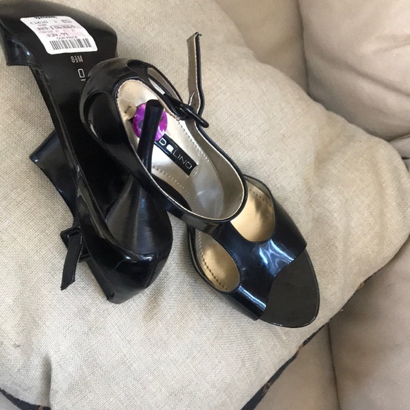 High heels - Picture 4 of 6